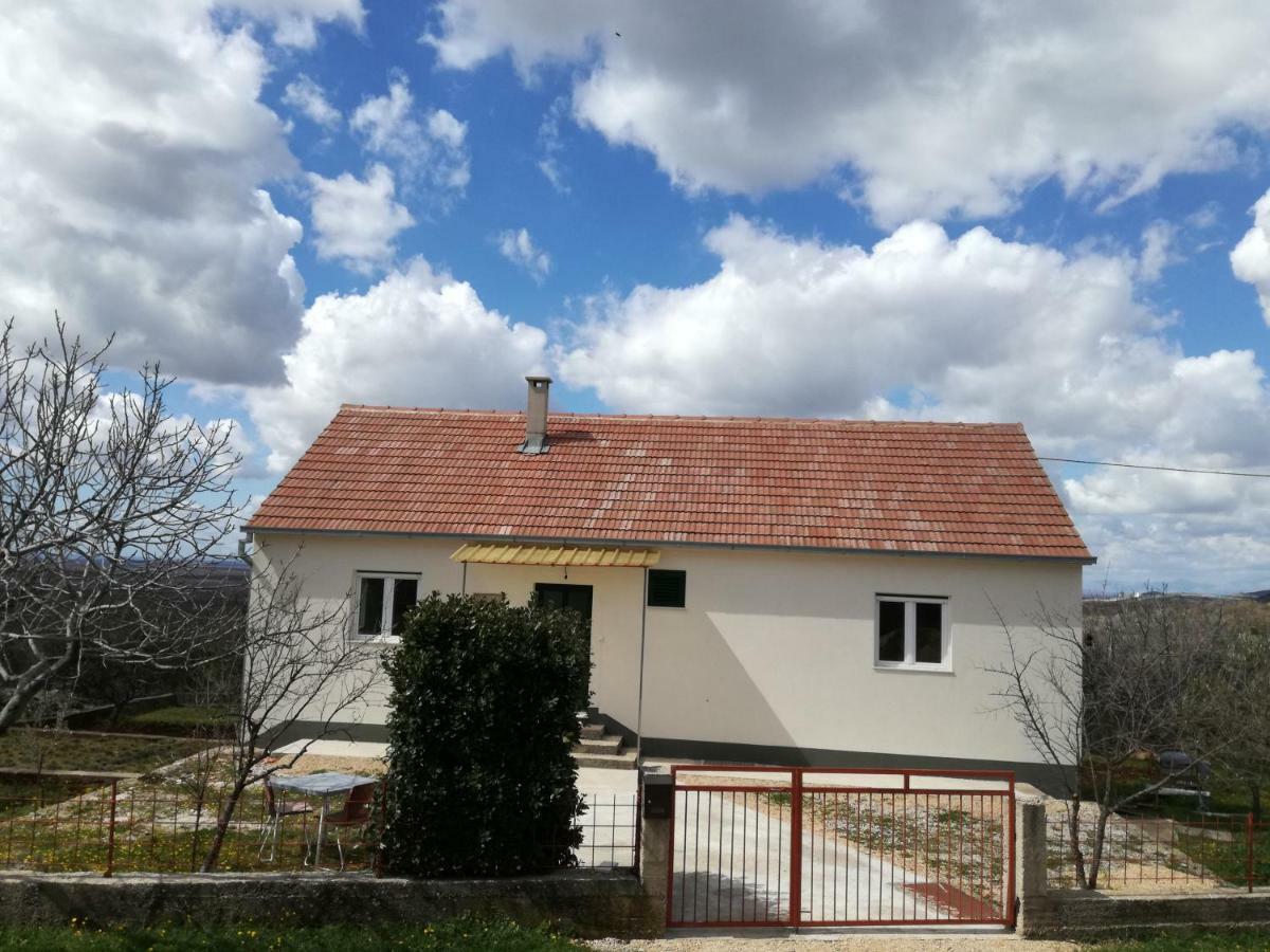 Kuca Za Odmor Mile Villa Drnis Exterior photo