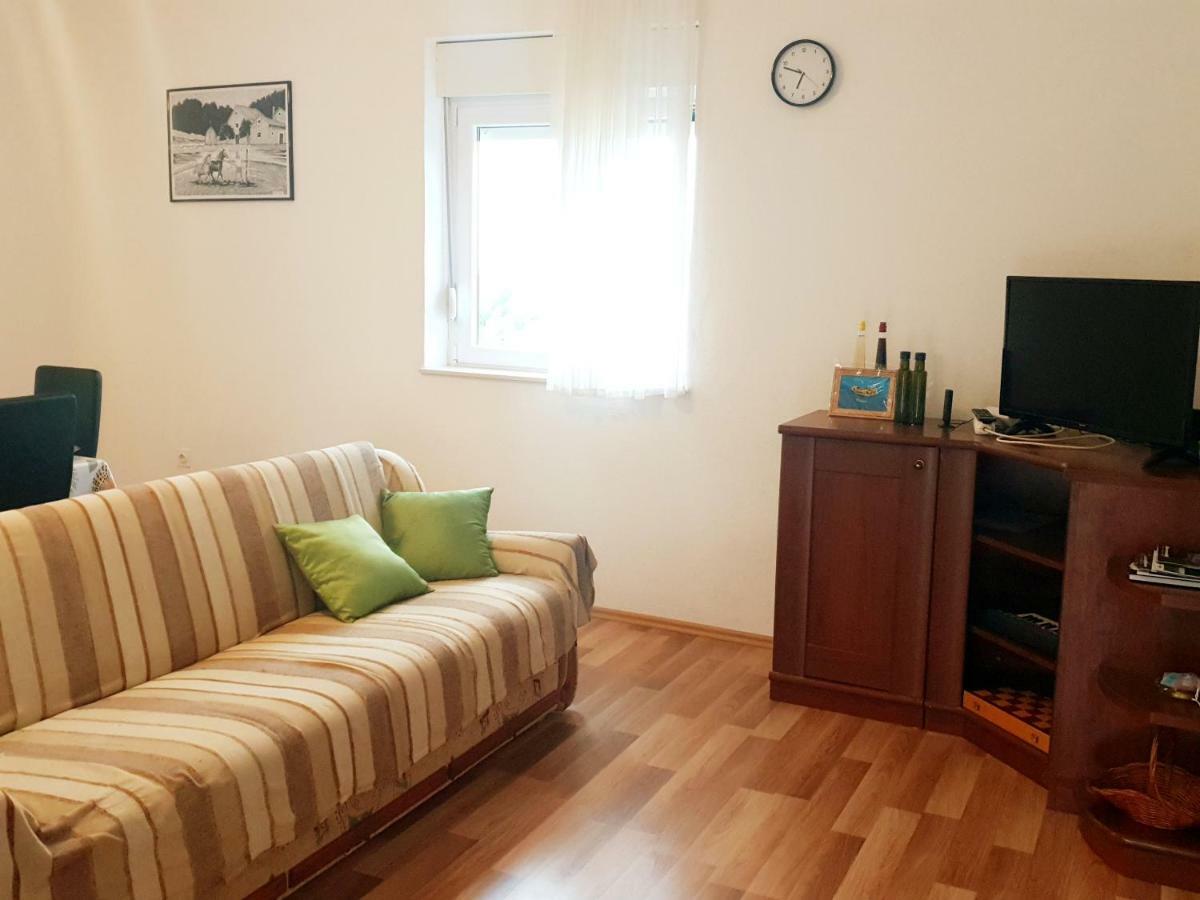 Kuca Za Odmor Mile Villa Drnis Exterior photo